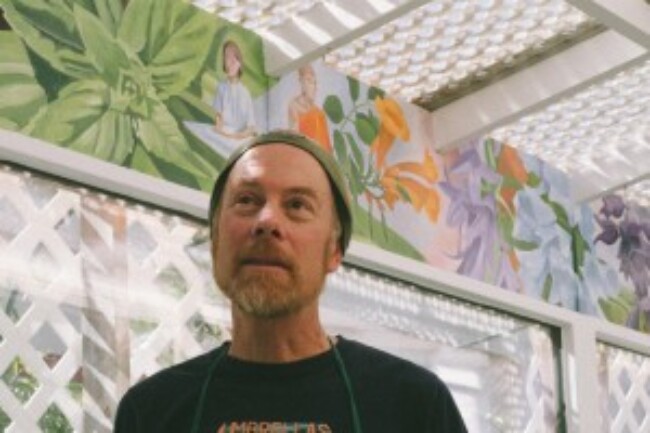 Jonathan painting mural, 2015, by Vincent Gieub